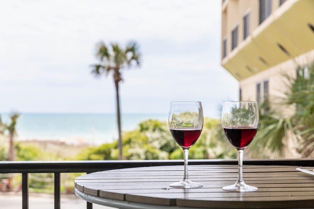 Surfside Beach Oceanfront Hotel Exterior photo